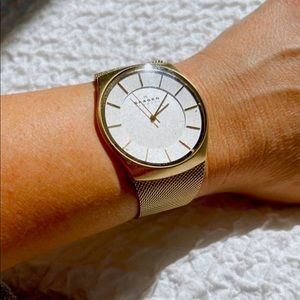 Skagen gold watch